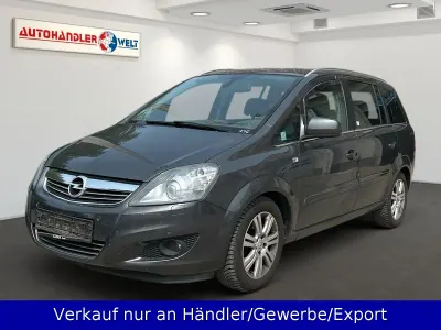 Gebraucht Opel Zafira Innovation 125 PS (91 kW) 2011 Grau Van / Kleinbus