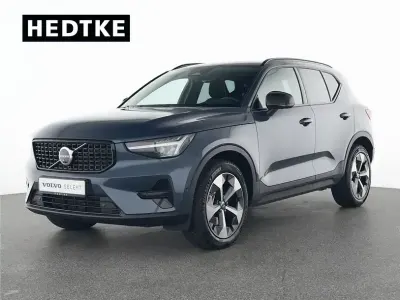 Gebraucht Volvo XC40 Plus 163 PS (119 kW) 2025 Denim blue / SUV