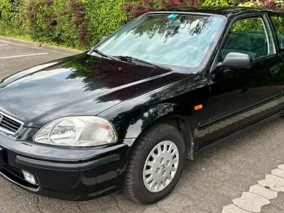 Usata Honda Civic S 90 CV (66 kW) 1997 Nero Berlina