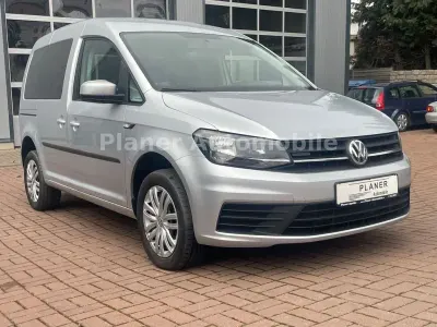 Gebraucht VW Caddy 122 PS (89 kW) 2015 Silber Van / Kleinbus