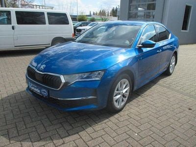 Usata Skoda Octavia Selection 150 CV (110 kW) 2024 Blu Berlina