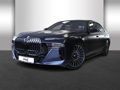 Gebraucht BMW 750e M Sport 489 PS (359 kW) 2024 Blau Limousine