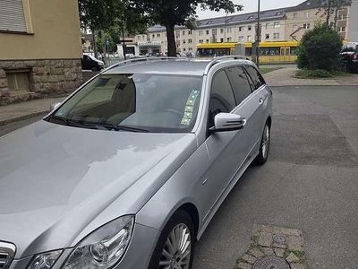 Mercedes E300