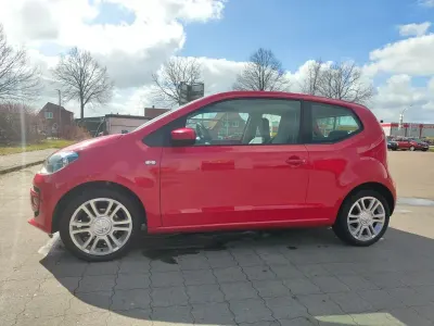 Gebraucht VW up! high up! 75 PS (55 kW) 2012 Rot Kleinwagen