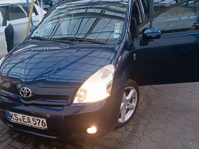 Gebraucht Toyota Corolla Verso 177 PS (130 kW) 2007 Blau Van / Kleinbus