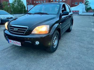 Używany Kia Sorento 170 KM (125 kW) 2007 Czarny SUV