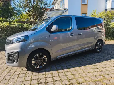 Gebraucht Opel Zafira Life Edition 177 PS (130 kW) 2021 Grau Van / Kleinbus