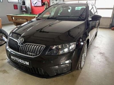 Gebraucht Skoda Octavia RS 220 PS (161 kW) 2014 Schwarzmagic perleffekt Kombi