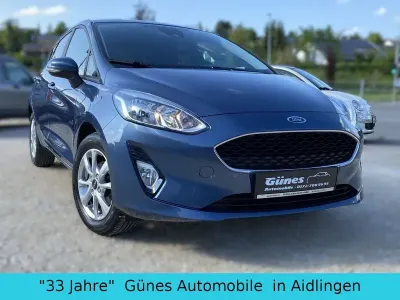 Używany Ford Fiesta Cool & Connect 101 KM (74 kW) 2020 Niebieski Hatchback