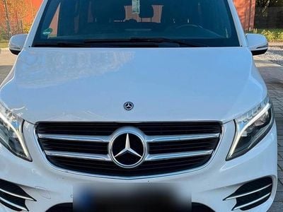 Gebraucht Mercedes V250 AMG 190 PS (139 kW) 2017 Weiß Van / Kleinbus