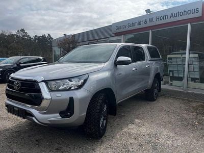 Gebraucht Toyota HiLux Comfort 204 PS (150 kW) 2023 Silver metallic Pickup