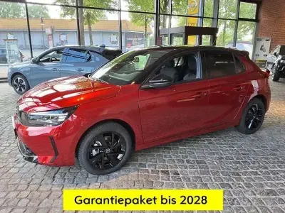 Usado Opel Corsa 101 HP (74 kW) 2025 Vermelho Citadino