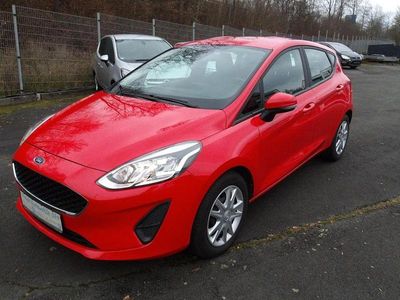 Rot Gebraucht 2021 Ford Fiesta Limousine | 9.980 € (Fairer Preis)
