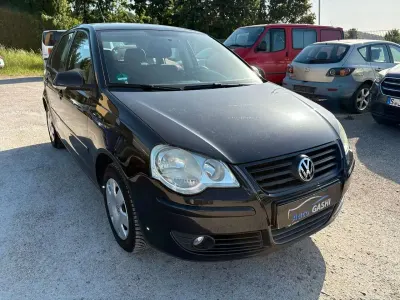 Gebraucht VW Polo Comfortline 80 PS (58 kW) 2008 Black magic perleffekt Kleinwagen
