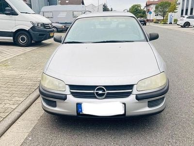 Opel Omega