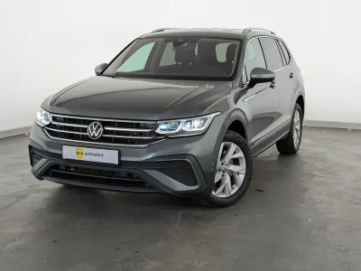 Gebraucht VW Tiguan Allspace Life 200 PS (147 kW) 2023 Platinum grey metallic SUV