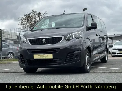 Gebraucht Peugeot Expert 144 PS (105 kW) 2021 Grau Van