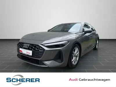 Gebraucht Audi A5 Basis 150 PS (110 kW) 2025 Chronosgrau metallic (metallic) Kombi