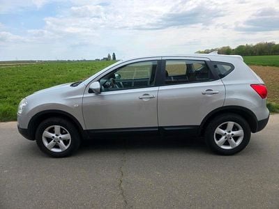Second-hand Nissan Qashqai 114 CP (83 kW) 2008 Argintiu SUV