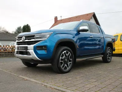 Gebraucht VW Amarok Aventura 241 PS (177 kW) 2025 Blau Pickup