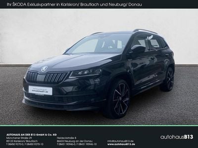 Blackmagic perleffekt (schwarz) Gebraucht 2021 Skoda Karoq SportLine SUV | 27.990 € (Guter Preis)