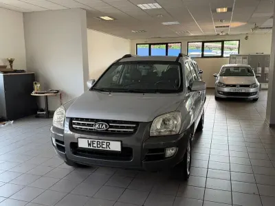 Gebraucht Kia Sportage LX 141 PS (103 kW) 2008 Silber SUV