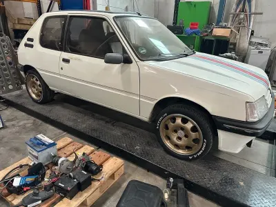 Gebraucht Peugeot 205 88 PS (64 kW) 1991 Limousine