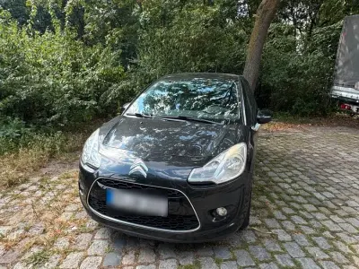Gebraucht Citroën C3 70 PS (51 kW) 2010 Schwarz Kleinwagen