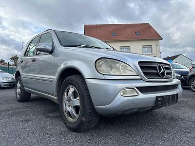 Mercedes ML270