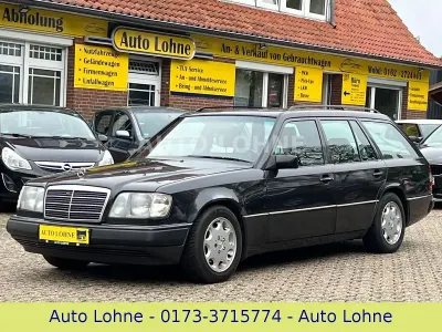 Brugt Mercedes E230 132 HK (97 kW) 1991 Sort Stationcar