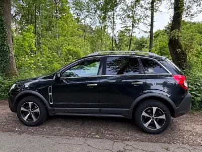 Używany Opel Antara 150 KM (110 kW) 2009 Czarny SUV