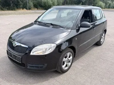 Gebraucht Skoda Fabia Ambiente 60 PS (44 kW) 2009 Schwarz Limousine