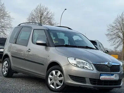 Second-hand Skoda Roomster Plus Edition 69 CP (50 kW) 2012 Bej Monovolum