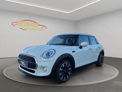 Begagnad Mini Cooper D 116 HK (85 kW) 2017 Vit Halvkombi