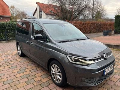 Second-hand VW Caddy Maxi Life 122 CP (89 kW) 2021 Gri Monovolum