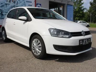 Gebraucht VW Polo Comfortline 69 PS (50 kW) 2010 Weiß Kleinwagen