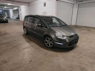 Brugt Ford S-MAX S 200 HK (147 kW) 2010 Beige MPV