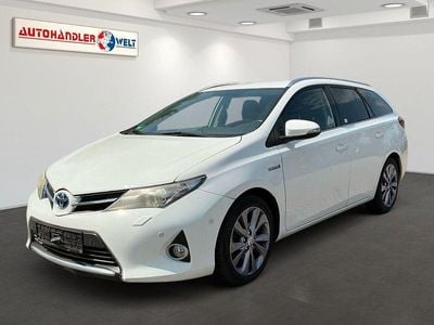 Toyota Auris Hybrid