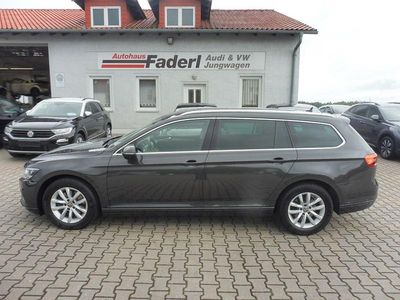 Gebraucht VW Passat Business 150 PS (110 kW) 2023 Grau Limousine