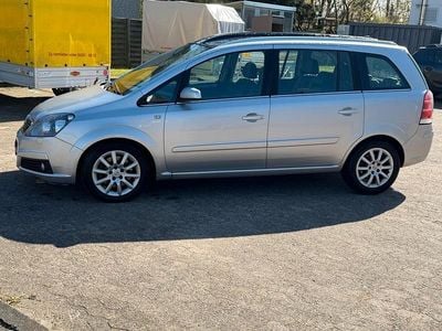 Gebraucht Opel Zafira 2007 Silber Van / Kleinbus