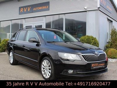Usado Skoda Superb Exclusive 170 HP (125 kW) 2014 Preto Carrinha