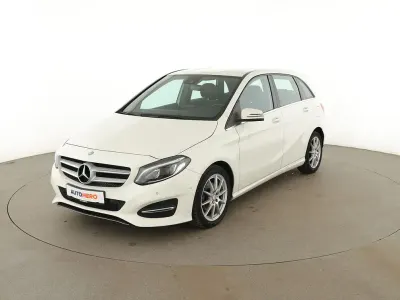Gebraucht Mercedes B180 Urban 122 PS (89 kW) 2016 Weiß Van / Kleinbus