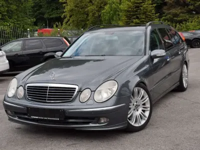 Używany Mercedes E50 AMG AMG 306 KM (225 kW) 2025 Szary Sedan/Limuzyna