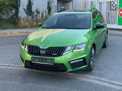 Gebraucht Skoda Octavia RS 184 PS (135 kW) 2017 Grün Kombi