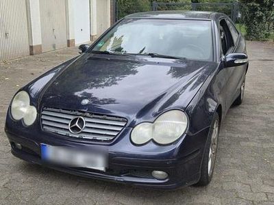 Mercedes C230