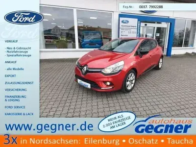 Używany Renault Clio IV LIMITED Deluxe 118 KM (86 kW) 2017 Czerwony Hatchback