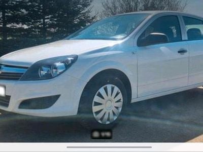 Usata Opel Astra 90 CV (66 kW) 2009 Bianco Utilitaria