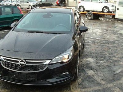 Gebraucht Opel Astra Active 110 PS (80 kW) 2017 Kombi