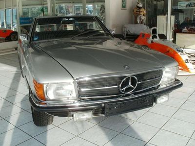 Silber Gebraucht 1971 Mercedes SL350 Cabrio | 25.900 €