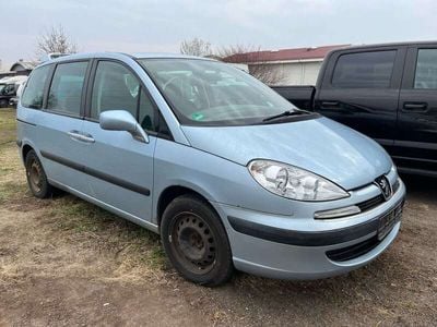 Peugeot 807
